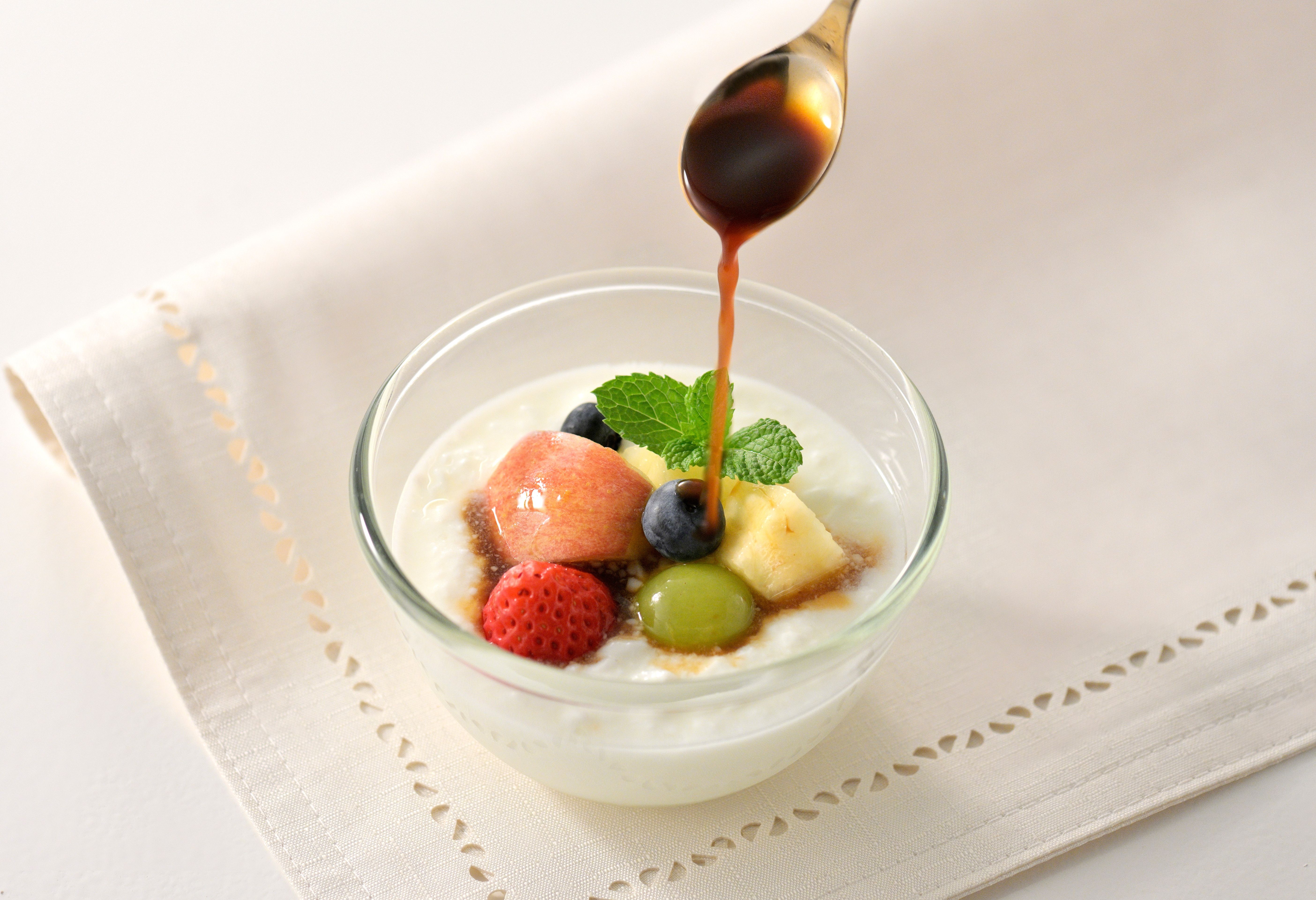 エンプリーナをヨーグルトにかけて